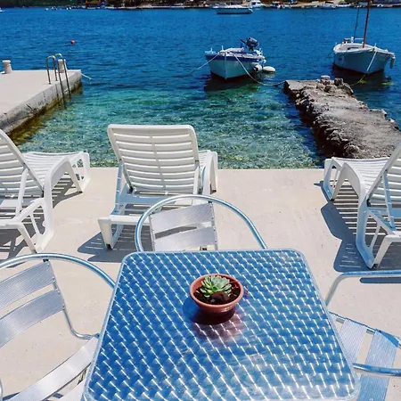 アパート By The Sea Lumbarda, Korcula - 9325 *