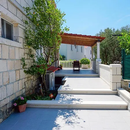 Apartmán By The Sea Lumbarda, Korcula - 9325 *