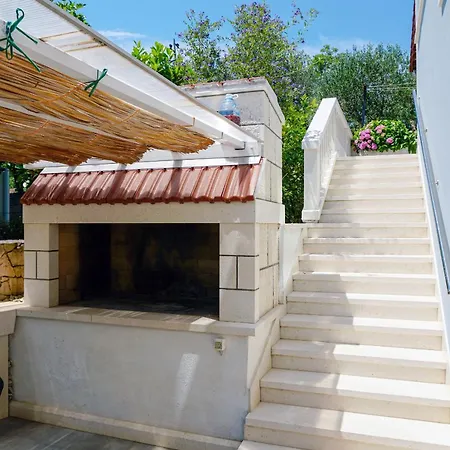 By The Sea Lumbarda, Korcula - 9325 *