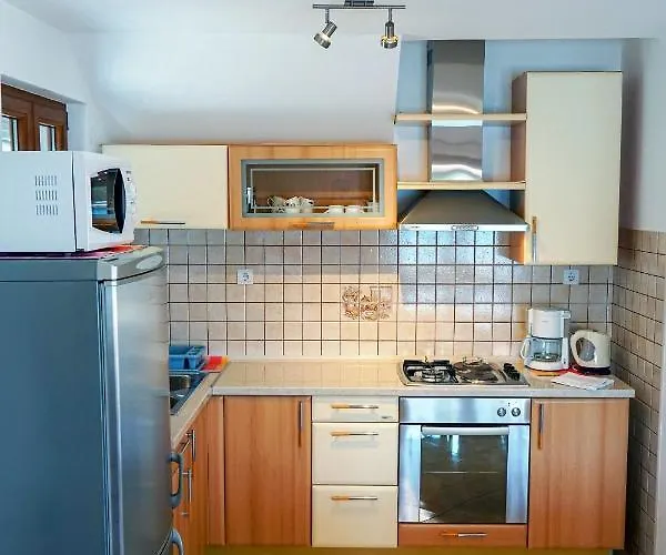 By The Sea Lumbarda, Korcula - 9325