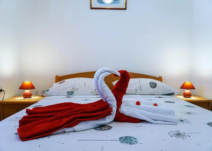 By The Sea Lumbarda, Korcula - 9325