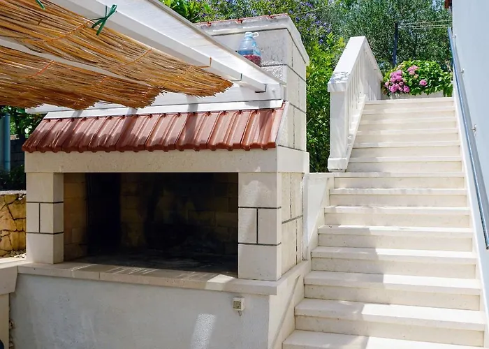 By The Sea Lumbarda, Korcula - 9325 *